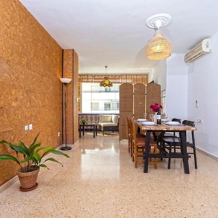 -Malagasunapts- West Beach Malaga Seafood & Relax Exteriér fotografie